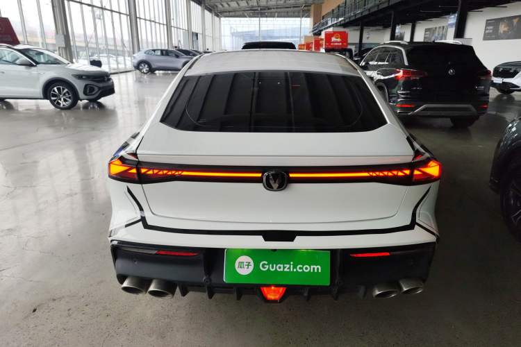 Used Changan UNI-V 2023 1.5T Sport Edition