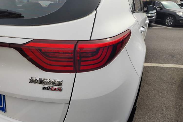 Used Kia KX5 2016 2.0L Automatic 2WD GLS Exterior 3