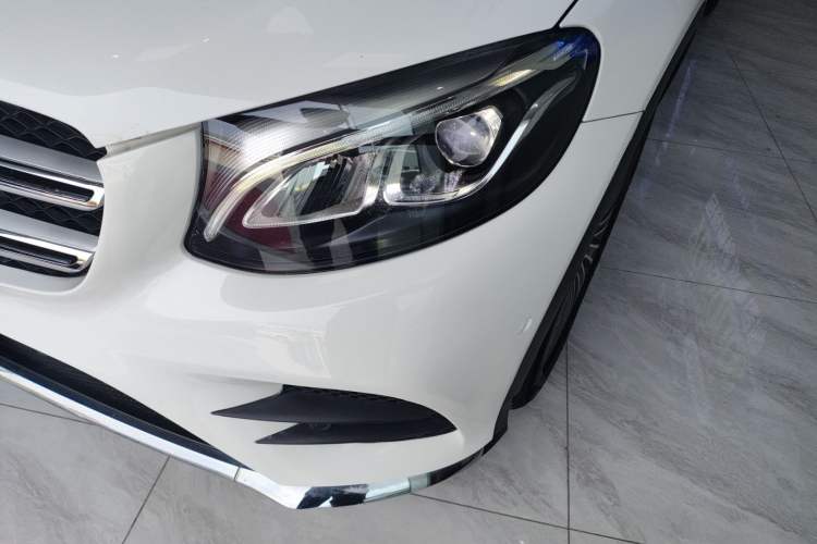 Used Mercedes-Benz GLC 2017 GLC 260 4MATIC Dynamic Edition
