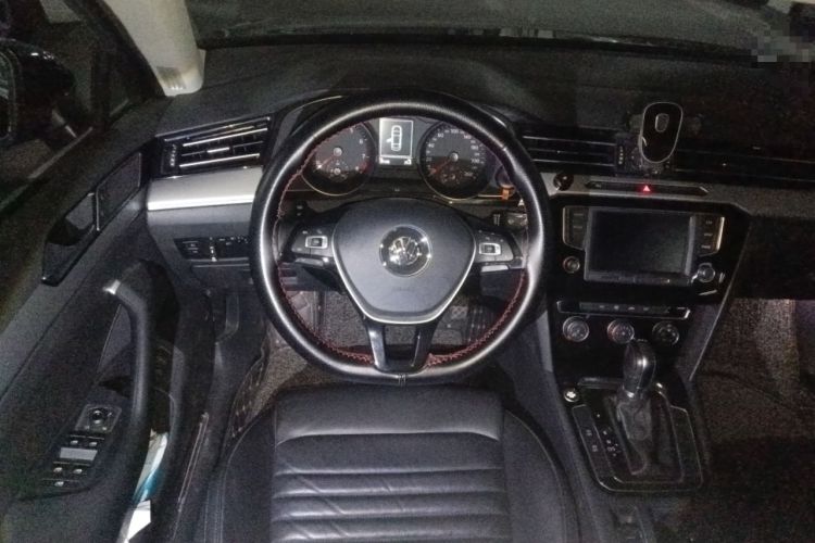 Used Volkswagen Magotan 2018 330TSI DSG Advanced Model