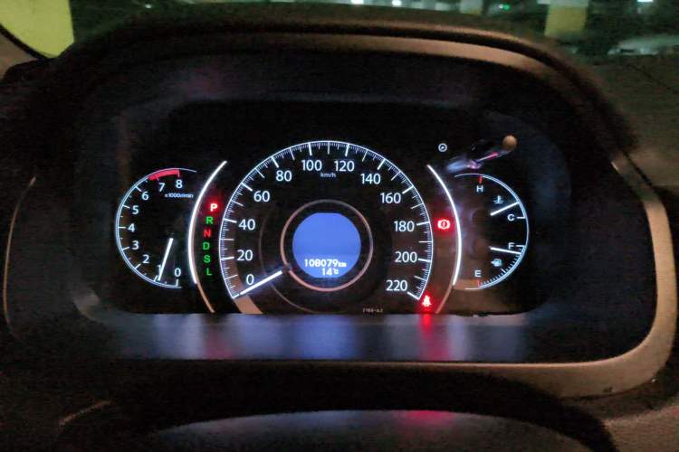 Used Honda CR-V 2016 2.0L two-wheel drive Urban Edition
