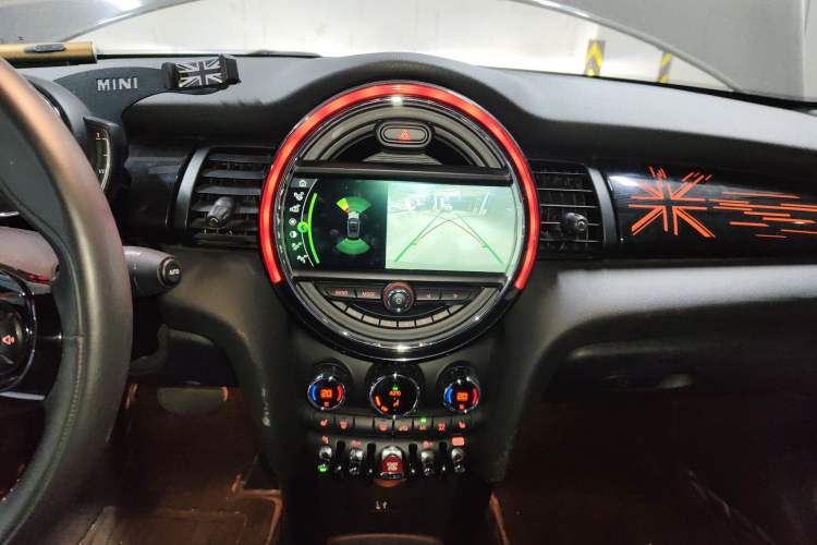 Used MINI MINI 2018 1.5T COOPER CABRIO Artist
