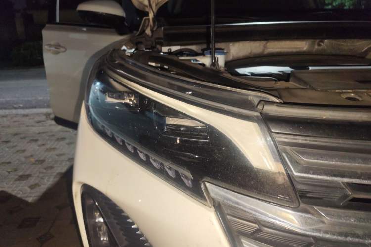 Used GAC Trumpchi GS4 2020 270T Automatic Smart Connectivity Edition Right Front Headlight