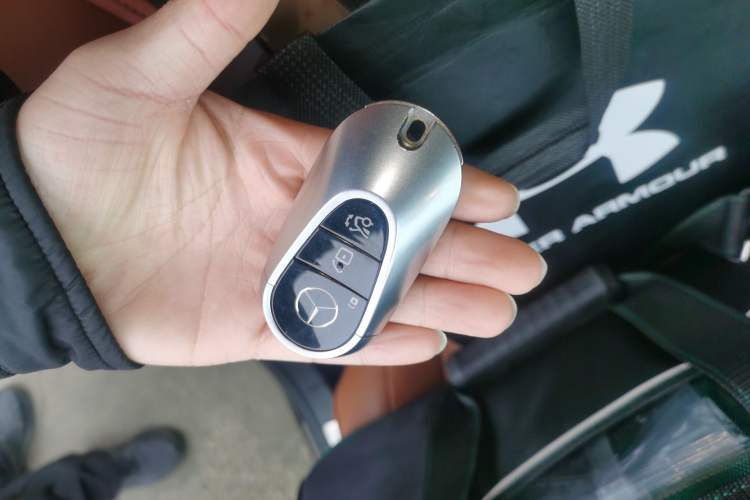 Used Mercedes-Benz S-Class 2024 S 400 L Business Model Vehicle Key