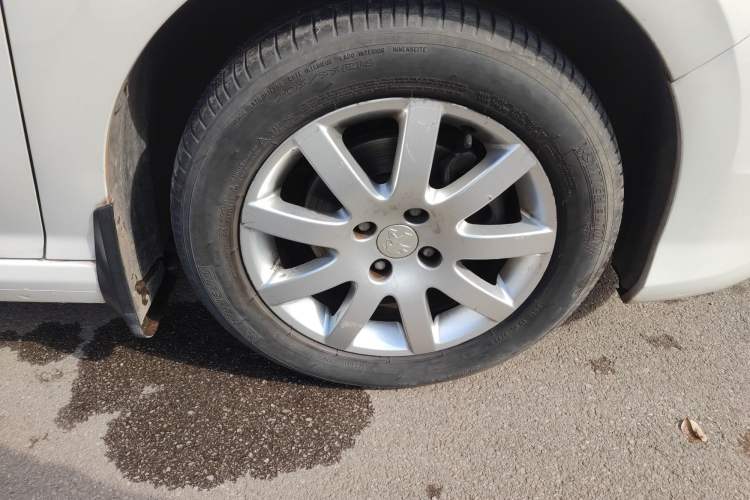 Used Peugeot 308 2014 Enjoy Edition Classic 1.6L Automatic Premium Model