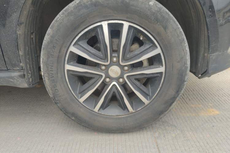 Used Geely Auto Vision X6 2018 1.4T CVT 4G Connected Luxury Version