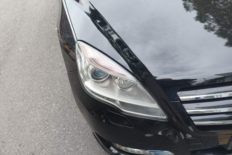 Used Mercedes-Benz R-Class 2014 R 320 4MATIC Business Model Right Front Headlight