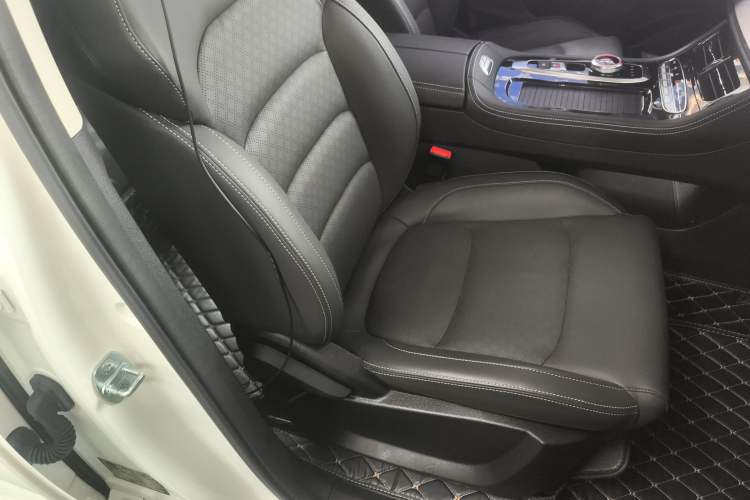 Used Skyworth EV6 2022 410 Travel Edition
