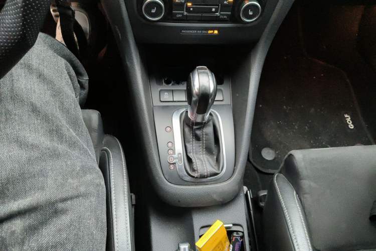 Used Volkswagen Golf 2011 2.0 TSI R Gear Lever