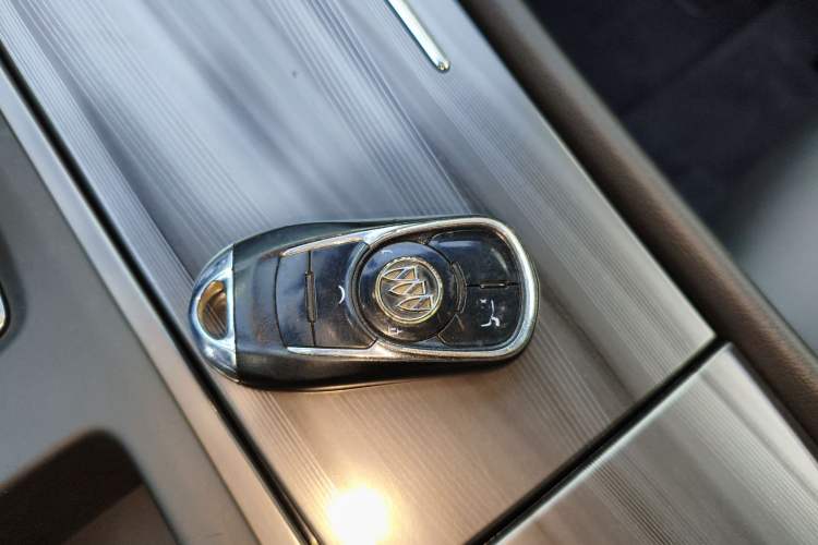 Used Buick LaCrosse 2016 Revised Version 28T Elite Edition
