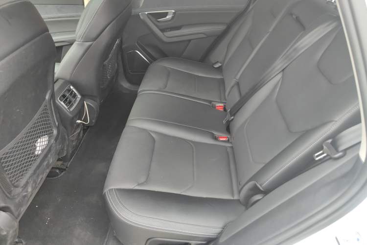 Used BYD Song Pro New Energy 2019 DM 1.5T Four-Wheel Drive Performance Edition Flagship Model
