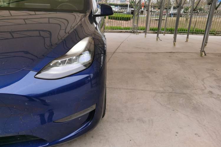 Used Tesla Model Y 2021 Long-Range All-Wheel-Drive Version 3D7