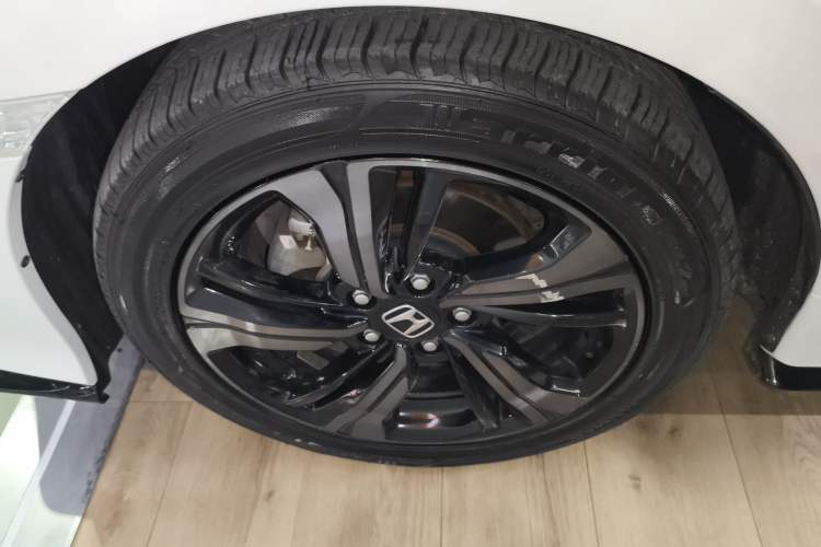 Used Honda Civic 2021 HATCHBACK 220TURBO CVT Trendy Cool Edition
