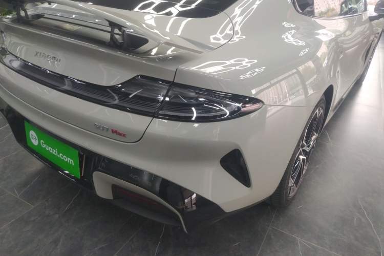 Used Xiaomi Auto SU7 2024 Four-Wheel Drive Ultra-Long Range Advanced Intelligent Driving Max Edition Exterior 3