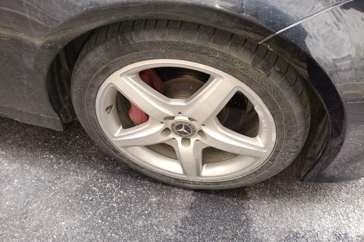 Used Mercedes-Benz CLS 2015 CLS 320 Right Front Wheel Hub