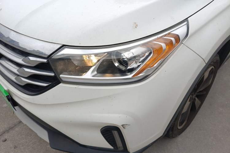 Used GAC Trumpchi GS4 2018 235T Automatic Two-Wheel Drive Luxury Smart Connectivity Version Left Front Headlight