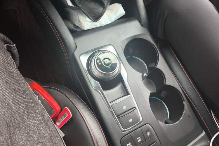 Used Ford Focus 2020 Hatchback EcoBoost 180 Automatic ST Line Gear Lever