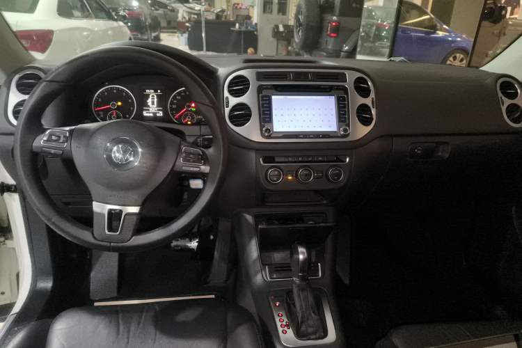 Used Volkswagen Tiguan L 2013 1.8TSI Automatic All-Wheel-Drive Comfort Edition