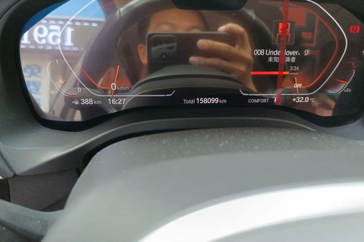 Used BMW X3 2022 xDrive25i M Sport Package Odometer Close Up