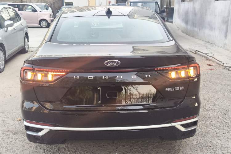 Used Ford Mondeo 2025 2.0T EcoBoost Ultimate Edition