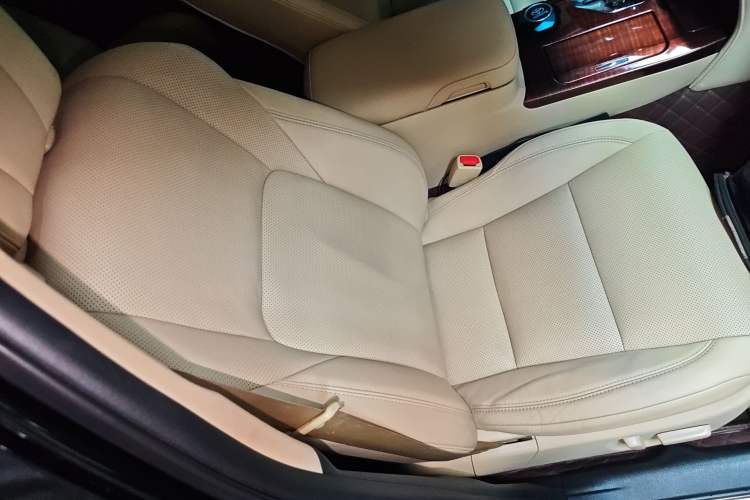 Used Toyota Crown 2015 2.0T Fashion Edition