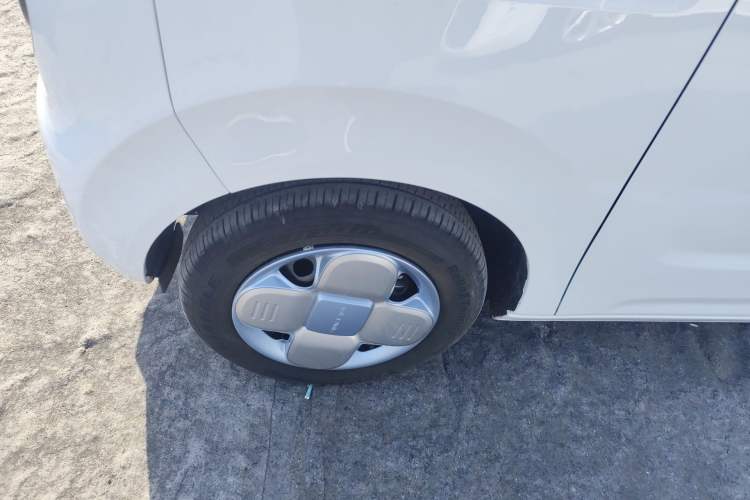 Used Geely Galaxy Panda 2024 Panda Mini 200km Endurance Bear
