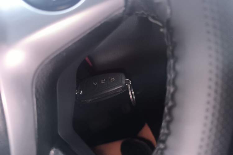 Used Ford Focus 2012 Hatchback 1.6L Automatic Fashion Edition