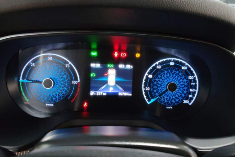 Used Hongqi E-QM5 2023 Revised Version Basic Travel Edition