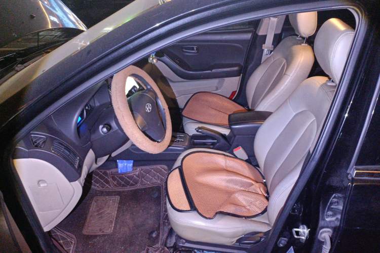 Used Hyundai Celesta 2011 1.6L Automatic Comfort Edition
