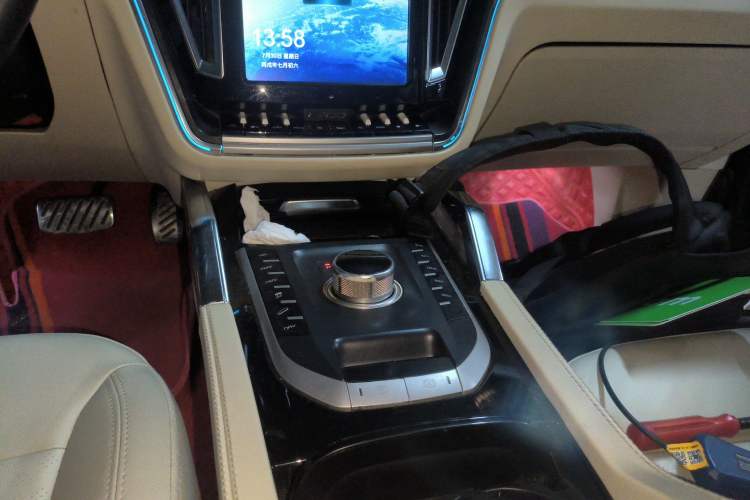 Used Zotye T700 2017 1.8T Dual-Clutch Luxury Model