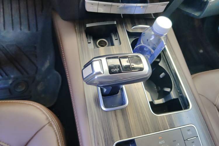 Used Haval H9 2020 2.0T Gasoline 4x4 Luxury 7-Seater
