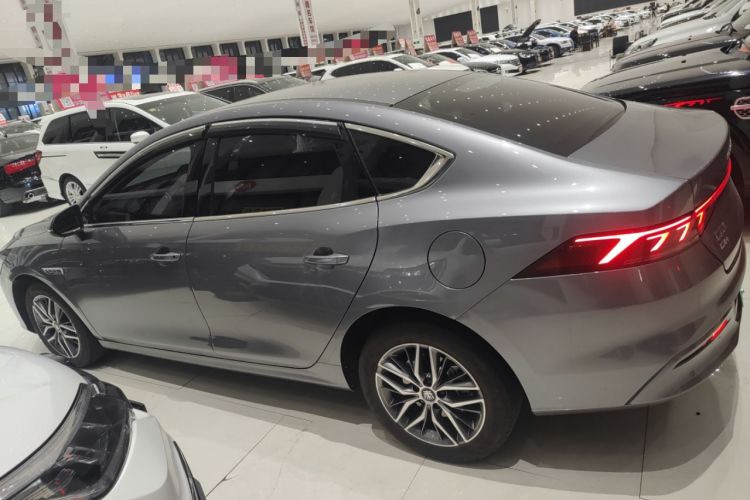 Used BYD Qin PLUS 2024 HONOR Edition DM-i 120KM Leading Model
