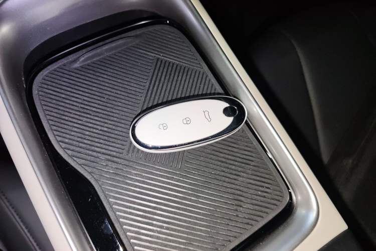 Used Dongfeng NAMMI 01 2024 New Edition 330 Air