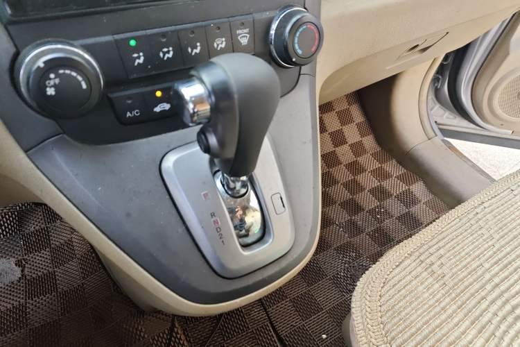 Used Honda CR-V 2010 2.0L Automatic Four-Wheel Drive Classic Edition
