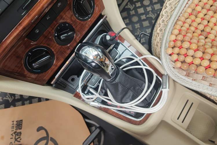 Used Volkswagen Lavida 2013 1.6L Automatic Comfort Edition