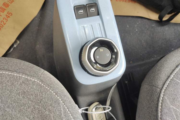 Used Geely Galaxy Panda 2024 Panda Mini 200km Endurance Bear