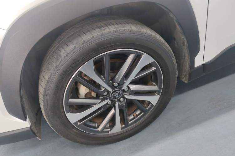 Used Toyota FRONTLANDER 2022 2.0L CVT Luxury PLUS Edition
