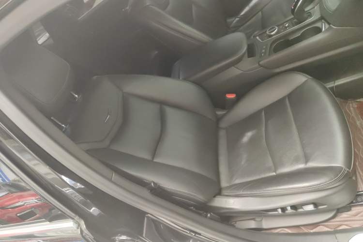 Used Cadillac XT5 2020 28T Luxury Version
