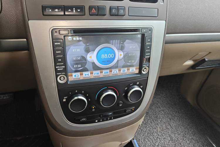 Used Buick GL8 2014 2.4L Classic Edition
