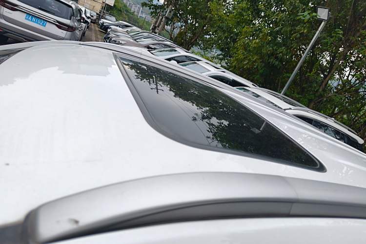 Used CHANGAN CS75 2020 280T DCT Luxury Model China VI Standard Roof