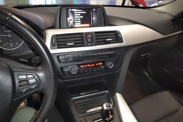 Used BMW 3 Series 2015 320Li Luxury Edition Fashion Model