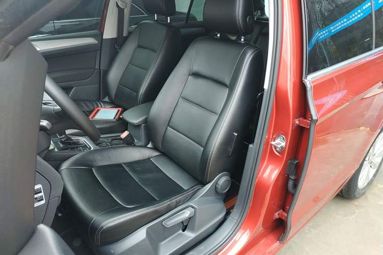 Used Volkswagen Golf Sportsvan 2016 230TSI Automatic Trend Edition