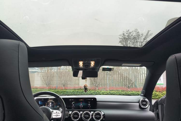 Used Mercedes-Benz CLA AMG 2021 AMG CLA 35 4MATIC Headliner