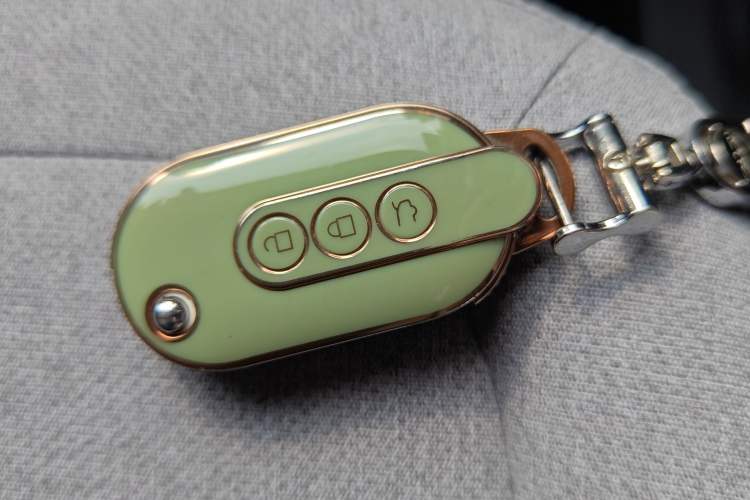 Used Wuling Hongguang MINIEV 2022 Macaron Premium Model – Lithium Iron Phosphate
