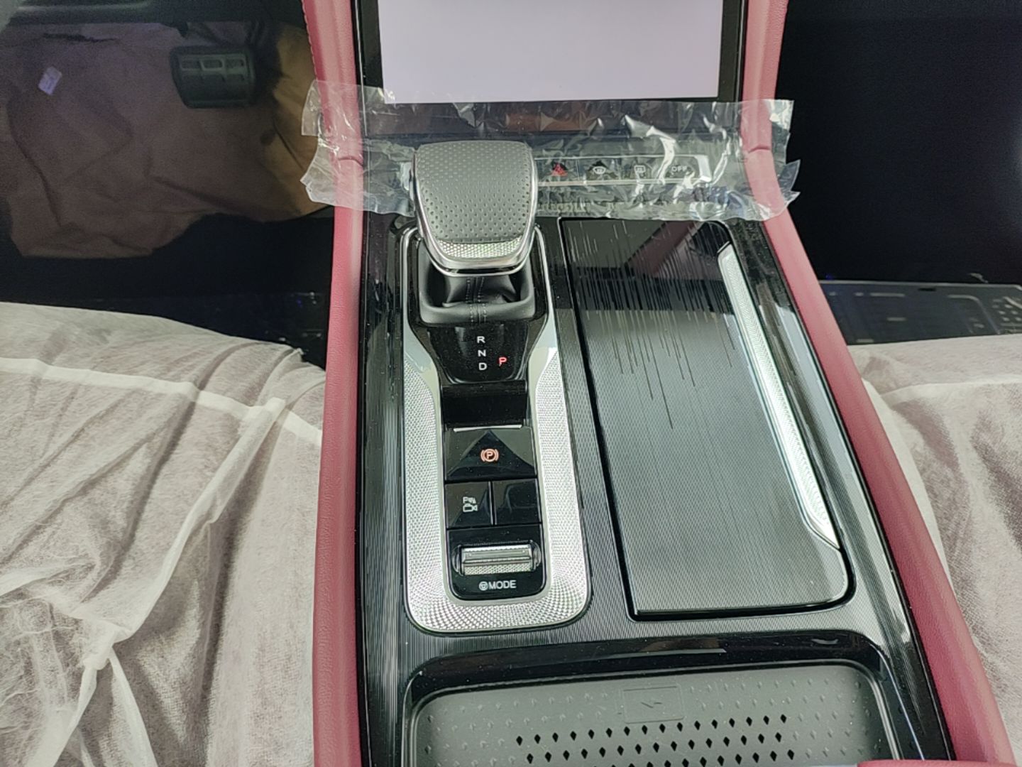 Hongqi H5 PHEV 2025 170 Super Hybrid Version — снимка 16