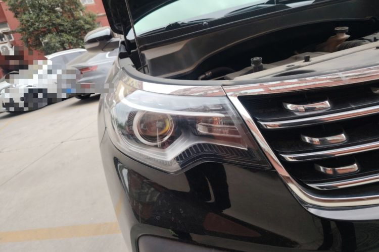 Used Kia Sportage R 2019 2.0L Automatic Smart Luxury Edition Right Front Headlight