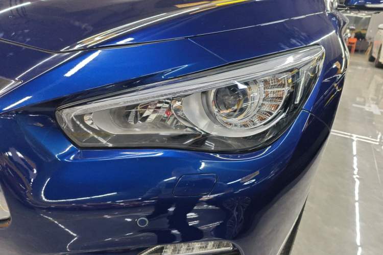 Used Infiniti Q50L 2018 2.0T Enjoyment Version China VI Standard