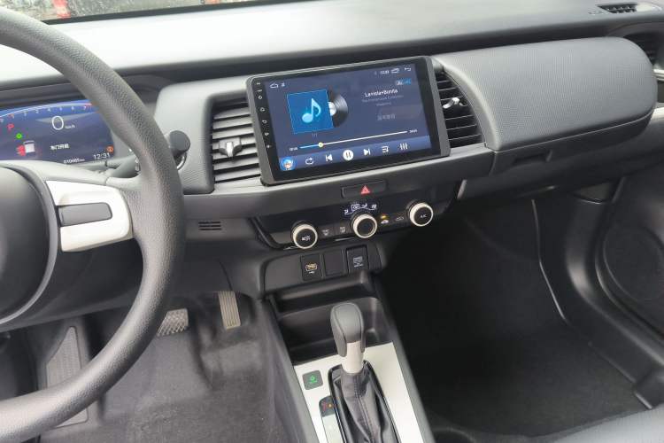 Used Honda Fit 2021 1.5L CVT Trend Edition Audio And AC Panel