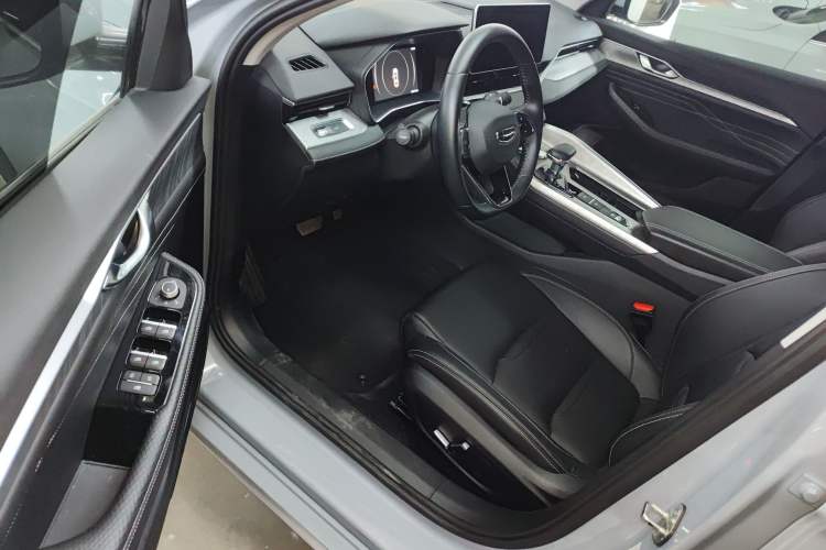 Used Geely Auto Preface 2023 2.0TD Luxury Version Driver Seat