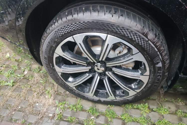 Used Nio ES6 2025 75 kWh
